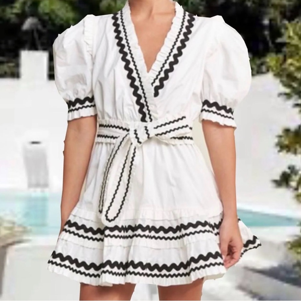 Gameday Elegant White and Black Women's Dress